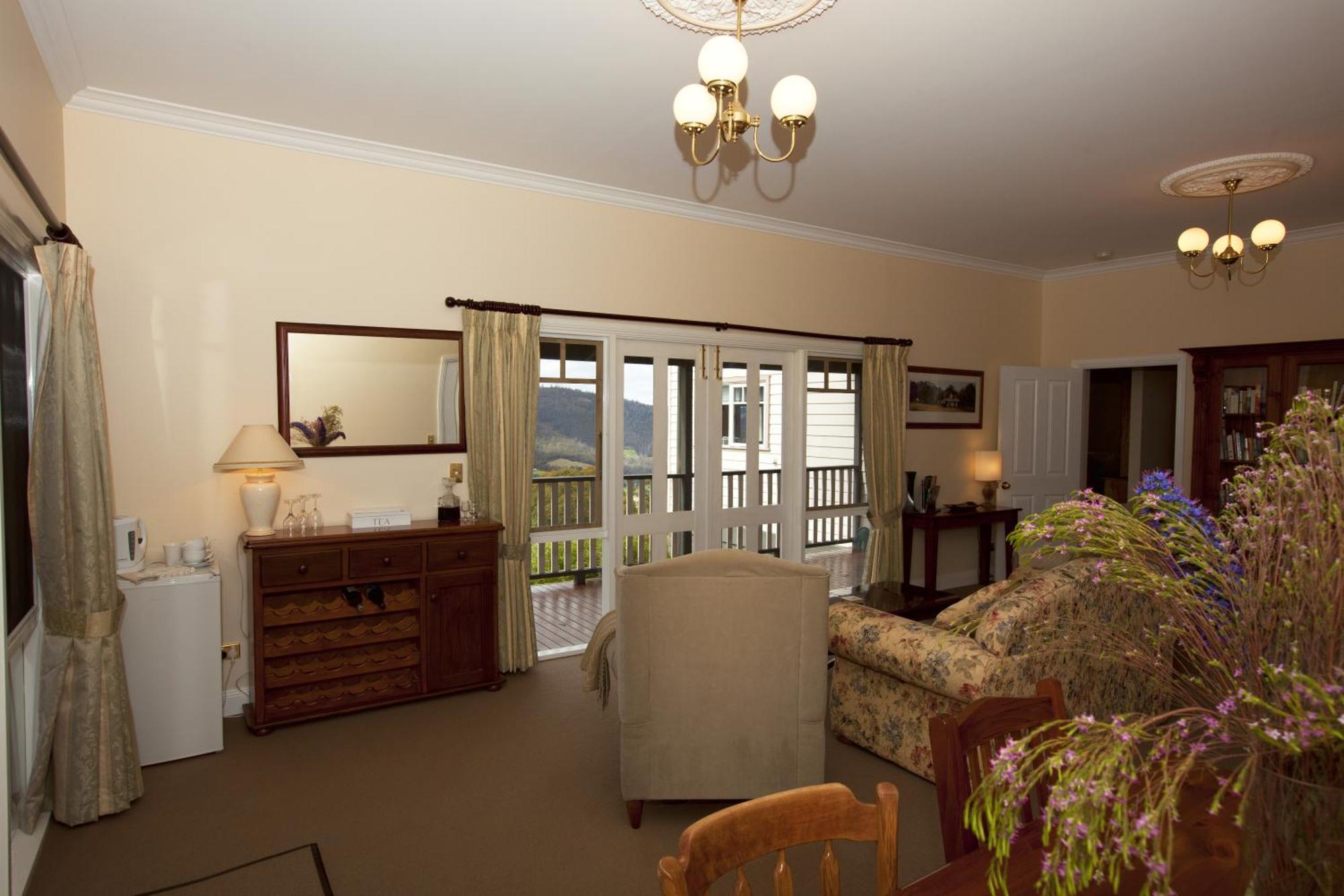 House On The Hill Bed And Breakfast Huonville Habitación foto